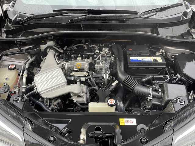 トヨタ Ｃ－ＨＲ G－T 岩手県 2018(平30)年 4.2万km ブラック/メタルストリームM トヨタセーフティセンスＰ　純正９型ナビ　バックカメラ　Ｂｌｕｅｔｏｏｔｈ　ＣＤ／ＤＶＤ再生　フルセグ　ＥＴＣ２．０　クルコン　シートヒーター　ランバーサポート　ＬＥＤオートハイビーム　前後センサー