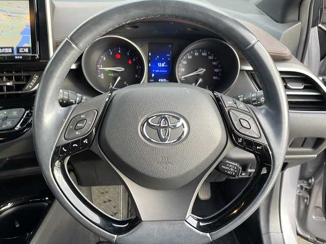 トヨタ Ｃ－ＨＲ G－T 岩手県 2018(平30)年 4.2万km ブラック/メタルストリームM トヨタセーフティセンスＰ　純正９型ナビ　バックカメラ　Ｂｌｕｅｔｏｏｔｈ　ＣＤ／ＤＶＤ再生　フルセグ　ＥＴＣ２．０　クルコン　シートヒーター　ランバーサポート　ＬＥＤオートハイビーム　前後センサー