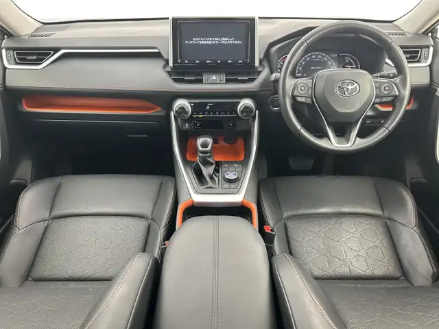 トヨタ ＲＡＶ４ アドベンチャー 三重県 2019(令1)年 1.1万km アッシュグレーメタリック/ グレーメタリック /禁煙車//純正9インチナビ/　フルセグTV/Bluetooth//バックカメラ//純正アルミホイール//シートヒーター//ベンチレーション//ハンドルヒーター//ステアリングスイッチ//オートエアコン//レーダークルーズコントロール//前後コーナーセンサー//オートライト//オートハイビーム//純正LEDヘッドライト//フォグライト//オートマッチングハイビーム//ETC//パワーバックドア//前後ドラレコ