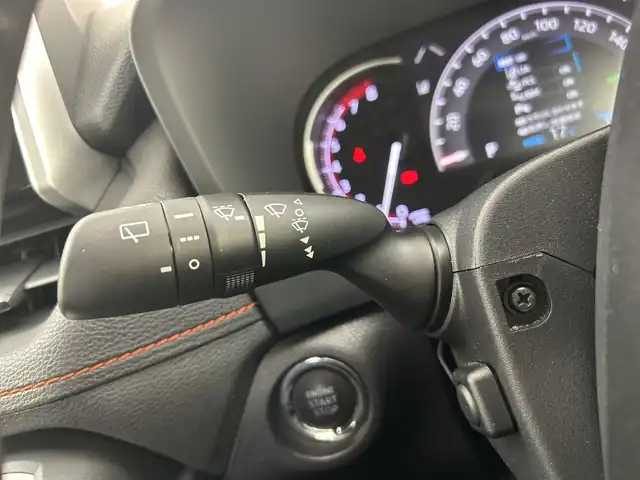 トヨタ ＲＡＶ４ アドベンチャー 三重県 2019(令1)年 1.1万km アッシュグレーメタリック/ グレーメタリック /禁煙車//純正9インチナビ/　フルセグTV/Bluetooth//バックカメラ//純正アルミホイール//シートヒーター//ベンチレーション//ハンドルヒーター//ステアリングスイッチ//オートエアコン//レーダークルーズコントロール//前後コーナーセンサー//オートライト//オートハイビーム//純正LEDヘッドライト//フォグライト//オートマッチングハイビーム//ETC//パワーバックドア//前後ドラレコ