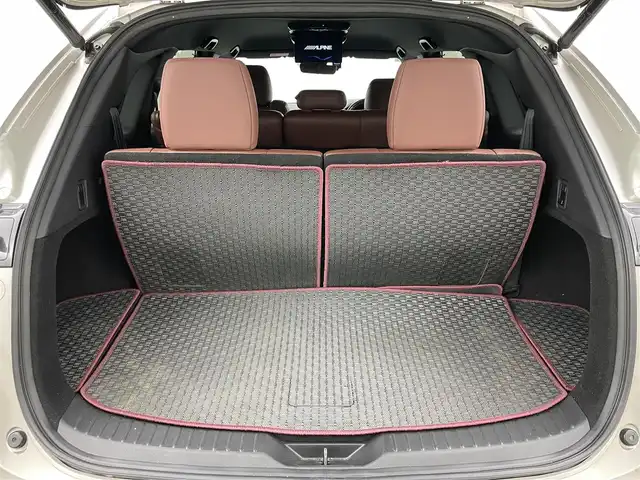 マツダ ＣＸ－８ XD エクスクルーシブモード 岡山県 2022(令4)年 5.1万km プラチナクォーツメタリック 純正10.25インチナビ/（CD/DVD/BT/Carplay/TV/HDMI)/全周囲カメラ/BOSEサウンドシステム/フリップダウンモニター/CD/DVDデッキ/ブラウンレザーシート/シートベンチレーション/パワーシート/LEDヘッドライト/オートライト/フォグランプ/マツダセーフティーサポカーS/ルーフレール/電動リアゲート/スペアキー１個