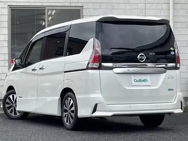 日産 セレナ ハイウェイスター Vセレクション 福岡県 2018(平30)年 3.7万km ブリリアントホワイトパール ワンオーナー/純正9インチSDナビ【MM517D-L】/　(AM/FM/CD/DVD/Blu-ray/Bluetooth/フルセグTV)/アラウンドビューモニター/純正フリップダウンモニター/走行支援システム/・インテリジェントエマージェンシーブレーキ/・車線逸脱警報/・ふらつき警報/クルーズコントロール/横滑り防止機能/インテリジェントパーキングアシスト/両側パワースライドドア/(ハンズフリー機能付き)/純正16インチアルミホイール/純正前方ドライブレコーダー/純正ビルトインETC/プッシュスタート/ステアリングスイッチ/電格ウィンカーミラー/ドアバイザー/純正フロアマット/スペアキー×1/保証書/取扱説明書/ナビ取扱説明書