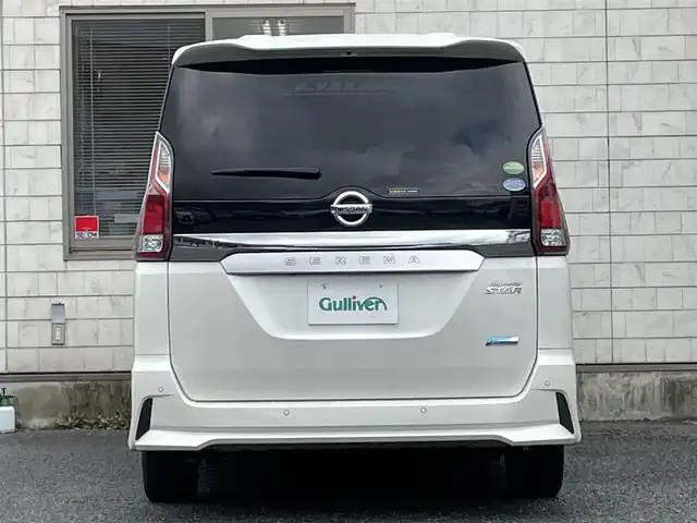 日産 セレナ ハイウェイスター Vセレクション 福岡県 2018(平30)年 3.7万km ブリリアントホワイトパール ワンオーナー/純正9インチSDナビ【MM517D-L】/　(AM/FM/CD/DVD/Blu-ray/Bluetooth/フルセグTV)/アラウンドビューモニター/純正フリップダウンモニター/走行支援システム/・インテリジェントエマージェンシーブレーキ/・車線逸脱警報/・ふらつき警報/クルーズコントロール/横滑り防止機能/インテリジェントパーキングアシスト/両側パワースライドドア/(ハンズフリー機能付き)/純正16インチアルミホイール/純正前方ドライブレコーダー/純正ビルトインETC/プッシュスタート/ステアリングスイッチ/電格ウィンカーミラー/ドアバイザー/純正フロアマット/スペアキー×1/保証書/取扱説明書/ナビ取扱説明書