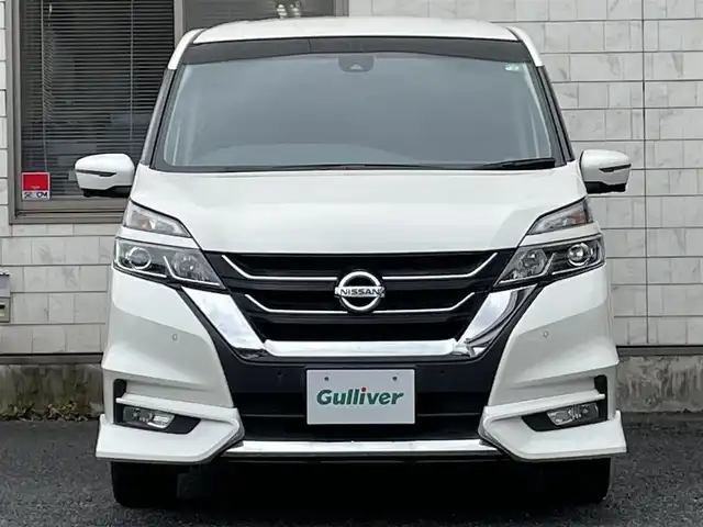 日産 セレナ ハイウェイスター Vセレクション 福岡県 2018(平30)年 3.7万km ブリリアントホワイトパール ワンオーナー/純正9インチSDナビ【MM517D-L】/　(AM/FM/CD/DVD/Blu-ray/Bluetooth/フルセグTV)/アラウンドビューモニター/純正フリップダウンモニター/走行支援システム/・インテリジェントエマージェンシーブレーキ/・車線逸脱警報/・ふらつき警報/クルーズコントロール/横滑り防止機能/インテリジェントパーキングアシスト/両側パワースライドドア/(ハンズフリー機能付き)/純正16インチアルミホイール/純正前方ドライブレコーダー/純正ビルトインETC/プッシュスタート/ステアリングスイッチ/電格ウィンカーミラー/ドアバイザー/純正フロアマット/スペアキー×1/保証書/取扱説明書/ナビ取扱説明書