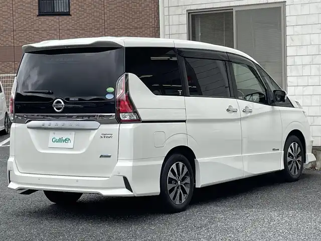 日産 セレナ ハイウェイスター Vセレクション 福岡県 2018(平30)年 3.7万km ブリリアントホワイトパール ワンオーナー/純正9インチSDナビ【MM517D-L】/　(AM/FM/CD/DVD/Blu-ray/Bluetooth/フルセグTV)/アラウンドビューモニター/純正フリップダウンモニター/走行支援システム/・インテリジェントエマージェンシーブレーキ/・車線逸脱警報/・ふらつき警報/クルーズコントロール/横滑り防止機能/インテリジェントパーキングアシスト/両側パワースライドドア/(ハンズフリー機能付き)/純正16インチアルミホイール/純正前方ドライブレコーダー/純正ビルトインETC/プッシュスタート/ステアリングスイッチ/電格ウィンカーミラー/ドアバイザー/純正フロアマット/スペアキー×1/保証書/取扱説明書/ナビ取扱説明書