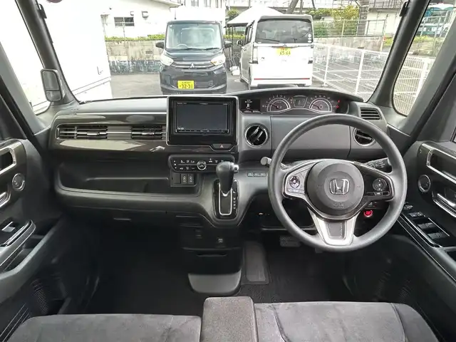 ホンダ Ｎ ＢＯＸ カスタム G L 佐賀県 2018(平30)年 3.8万km プレミアムホワイトパールⅡ 社外SDナビ/・バックカメラ/・フルセグTV/BT/CD/DVD/片側パワースライドドア/純正14インチAW/社外ドラレコ(前)/ETC/LEDヘッドライト/オートライト/フォグランプ/リアサンシェード/電動格納ミラー/フロアマット/ドアバイザー/ISOFIX