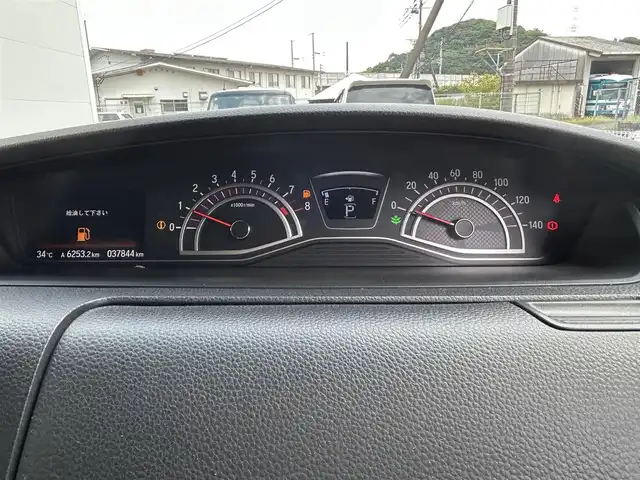 ホンダ Ｎ ＢＯＸ カスタム G L 佐賀県 2018(平30)年 3.8万km プレミアムホワイトパールⅡ 社外SDナビ/・バックカメラ/・フルセグTV/BT/CD/DVD/片側パワースライドドア/純正14インチAW/社外ドラレコ(前)/ETC/LEDヘッドライト/オートライト/フォグランプ/リアサンシェード/電動格納ミラー/フロアマット/ドアバイザー/ISOFIX