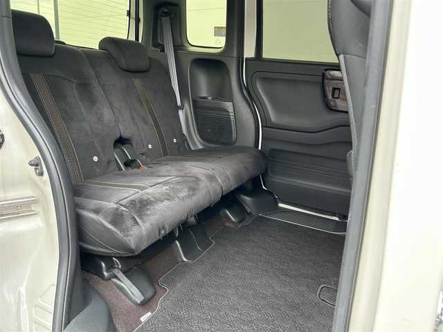 ホンダ Ｎ ＢＯＸ カスタム G L 佐賀県 2018(平30)年 3.8万km プレミアムホワイトパールⅡ 社外SDナビ/・バックカメラ/・フルセグTV/BT/CD/DVD/片側パワースライドドア/純正14インチAW/社外ドラレコ(前)/ETC/LEDヘッドライト/オートライト/フォグランプ/リアサンシェード/電動格納ミラー/フロアマット/ドアバイザー/ISOFIX