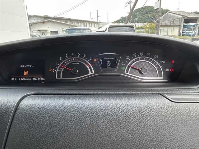 ホンダ Ｎ ＢＯＸ カスタム G L 佐賀県 2018(平30)年 3.8万km プレミアムホワイトパールⅡ 社外SDナビ/・バックカメラ/・フルセグTV/BT/CD/DVD/片側パワースライドドア/純正14インチAW/社外ドラレコ(前)/ETC/LEDヘッドライト/オートライト/フォグランプ/リアサンシェード/電動格納ミラー/フロアマット/ドアバイザー/ISOFIX