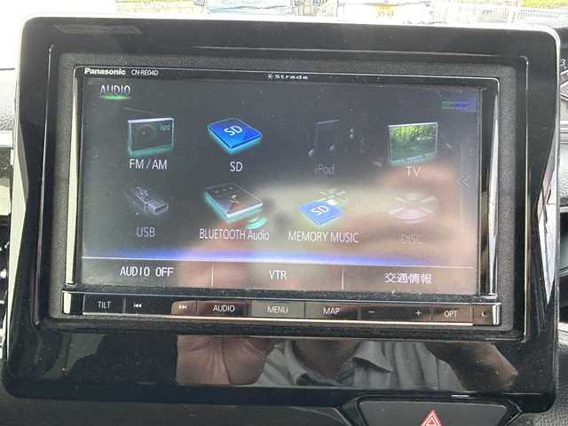 ホンダ Ｎ ＢＯＸ カスタム G L 佐賀県 2018(平30)年 3.8万km プレミアムホワイトパールⅡ 社外SDナビ/・バックカメラ/・フルセグTV/BT/CD/DVD/片側パワースライドドア/純正14インチAW/社外ドラレコ(前)/ETC/LEDヘッドライト/オートライト/フォグランプ/リアサンシェード/電動格納ミラー/フロアマット/ドアバイザー/ISOFIX