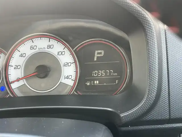 スズキ アルト ターボRS 長崎県 2016(平28)年 10.4万km パールホワイト (株)IDOMが運営する【じしゃロン長崎店】の自社ローン専用車両になりますこちらは現金またはオートローンご利用時の価格です。自社ローンご希望の方は別途その旨お申付け下さい/社外SDナビ/フルセグ CD DVD BT MSV/ETC/ドライブレコーダー/バックカメラ/MTモード付AT/パドルシフト/シートヒーター/アイドリングストップ/衝突軽減ブレーキ/HIDヘッドライト/オートライト/スマートキー/スペアキー