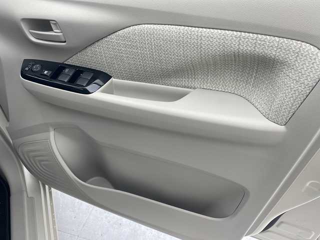 日産 デイズ X 沖縄県 2024(令6)年 0.3万km フローズンバニラパール 純正９型メモリナビ　【MM223D-Le】/　(フルセグＴＶ　DVD　Ｂｌｕｅｔｏｏｔｈ　USB)/バックカメラ/ETC　/ドライブレコーダー　/プッシュスタート　/スマートキー　/ＬＥＤヘッドライト/オートライト　/エマージェンシーブレーキ　/アイドリングストップ/純正１４インチアルミホイール/純正フロアマット