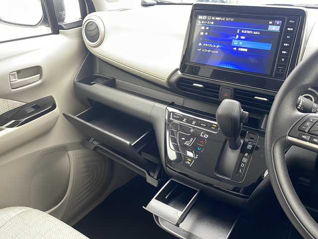 日産 デイズ X 沖縄県 2024(令6)年 0.3万km フローズンバニラパール 純正９型メモリナビ　【MM223D-Le】/　(フルセグＴＶ　DVD　Ｂｌｕｅｔｏｏｔｈ　USB)/バックカメラ/ETC　/ドライブレコーダー　/プッシュスタート　/スマートキー　/ＬＥＤヘッドライト/オートライト　/エマージェンシーブレーキ　/アイドリングストップ/純正１４インチアルミホイール/純正フロアマット