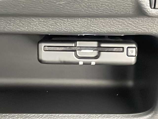 日産 デイズ X 沖縄県 2024(令6)年 0.3万km フローズンバニラパール 純正９型メモリナビ　【MM223D-Le】/　(フルセグＴＶ　DVD　Ｂｌｕｅｔｏｏｔｈ　USB)/バックカメラ/ETC　/ドライブレコーダー　/プッシュスタート　/スマートキー　/ＬＥＤヘッドライト/オートライト　/エマージェンシーブレーキ　/アイドリングストップ/純正１４インチアルミホイール/純正フロアマット