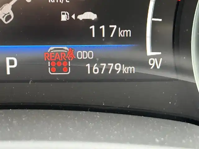 トヨタ ランドクルーザー ZX 長崎県 2023(令5)年 1.7万km プレシャスホワイトパール 純正ナビ（BT/CD/AM/FM)/フルセグTV/全方位カメラ/USB入力端子/100V充電/ETC2.0/パワーシート/電動リアゲート/電動格納サードシート/レザーシート/クルーズコントロール/コーナーセンサー/ウィンカーミラー/スペアキー/ワンオーナー