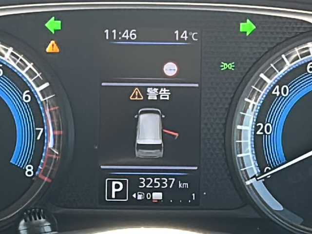 日産 デイズ HWS X プロパイロットED 佐賀県 2021(令3)年 3.3万km スパークリングレッド/ブラック 純正９インチナビ　/プロパイロット　/アラウンドビューモニター　/エマージェンシーブレーキ　/LDW　/コーナーセンサー/BSW　/先行車発進お知らせ/電動パーキングブレーキ/オートブレーキホールド/ETC/ステアリングリモコン/プッシュスタート/インテリジェントキー/LEDヘッドライト　/純正アルミホイール