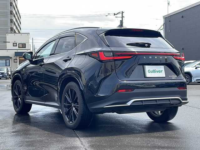 レクサス ＮＸ 350h Fスポーツ 道北・旭川 2021(令3)年 7.2万km グラファイトブラックガラスフレーク ・寒冷地仕様/・MOP/マークレビンソンプレミアムサラウンドシステム/パノラマルーフ/ルーフレール/パノラミックビューモニター/３眼LEDヘッドライト/非常時給電システム/デジタルインナーミラ/後席電動格納/LEXUSロゴ入りブレーキキャリバー/置くだけ充電/・14インチ純正ディスプレイオーディオ/・CD/DVD/TV/BT/USB/・前席パワーシートエアシート/全席シートヒーター/・前後コーナーセンサー/・LexusSafetySystem＋/プリクラッシュセーフティ/レーダークルーズコントロール/レーントレーシングアシスト/アダプティブハイビームシステムetc.../・ミラーヒーター/・ワイパーデアイサー/・ヘッドライトウォッシャー/・バックフォグ/・運転席メモリーシート/・電動リアゲート/・ステアリングヒーター/・ドライブレコーダー/・ETC/・保証書・取説/・スペアキー2本/・禁煙車