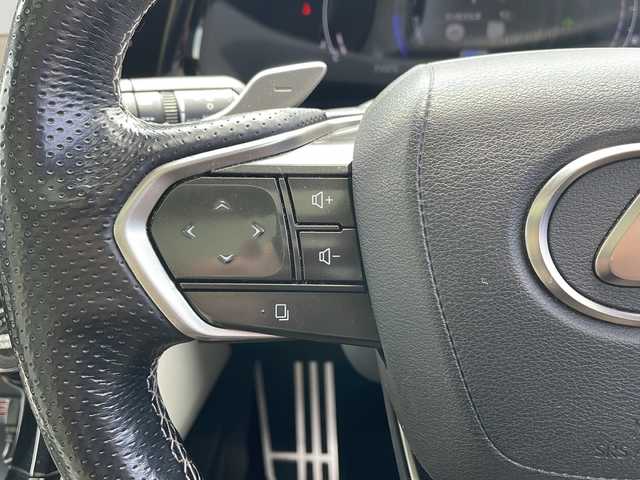レクサス ＮＸ 350h Fスポーツ 道北・旭川 2021(令3)年 7.2万km グラファイトブラックガラスフレーク ・寒冷地仕様/・MOP/マークレビンソンプレミアムサラウンドシステム/パノラマルーフ/ルーフレール/パノラミックビューモニター/３眼LEDヘッドライト/非常時給電システム/デジタルインナーミラ/後席電動格納/LEXUSロゴ入りブレーキキャリバー/置くだけ充電/・14インチ純正ディスプレイオーディオ/・CD/DVD/TV/BT/USB/・前席パワーシートエアシート/全席シートヒーター/・前後コーナーセンサー/・LexusSafetySystem＋/プリクラッシュセーフティ/レーダークルーズコントロール/レーントレーシングアシスト/アダプティブハイビームシステムetc.../・ミラーヒーター/・ワイパーデアイサー/・ヘッドライトウォッシャー/・バックフォグ/・運転席メモリーシート/・電動リアゲート/・ステアリングヒーター/・ドライブレコーダー/・ETC/・保証書・取説/・スペアキー2本/・禁煙車