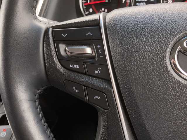 トヨタ アルファード S Cパッケージ 愛知県 2023(令5)年 2.4万km ブラック 外部検査実施済み/Apple Car Play/サンルーフ/ワンオーナー/モデリスタエアロ/純正メモリナビ/(DVD/フルセグTV/Bluetooth/USB)/フリップダウンモニター/デジタルインナーミラー/ブラインドスポットモニター/バックカメラ/セーフティセンス/・プリクラッシュセーフティ/・ロードサインアシスト/・レーダークルーズコントロール/・レーントレーシングアシスト/・アダクティブハイビームシステム/3眼LEDヘッドライト/パワーバックドア/スマートキー/ビルトインETC2.0/前後ドライブレコーダー/黒レザーシート/前席パワーシート(2列目スライドのみ手動)/前席シートヒーター/前席エアシート/ステアリングヒーター/カーテンエアバッグ/横滑り防止機能/純正18インチアルミホイール/保証書/取扱説明書/スペアキー