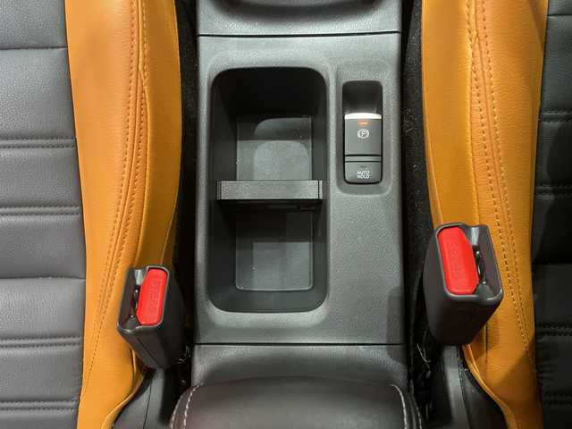 日産 キックス X ツートーンインテリアED 埼玉県 2020(令2)年 4.4万km ブリリアントホワイトパール/ピュアブラック 2トーン プロパイロット/純正9インチSDナビゲーション/　　CD/DVD/BT/USB/フルセグ/アラウンドビューモニター/レーダークルーズコントロール/レーンキープアシスト/LEDヘッドライト/茶革シート/シートヒーター/純正17インチアルミホイール/ステアリングヒーター/コーナーセンサー/デジタルインナーミラー/スマートキー/ETC/禁煙車