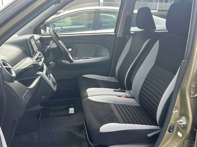 ダイハツ キャスト アクティバ G ターボ SAⅢ 石川県 2018(平30)年 6.1万km オフビートカーキM 社外ＳＤナビ/フルセグＴＶ/スタッドレス４本付/４ＷＤ/前後社外ドライブレコーダー/プッシュスタート/スマートキー/オートライト/ＬＥＤヘッドライト/純正アルミホイール/スペアキーあり/オートハイビーム/横滑り防止システム/衝突被害軽減システム