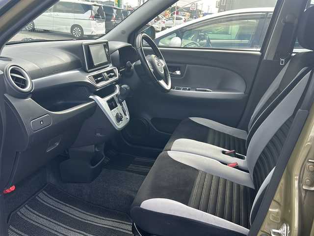 ダイハツ キャスト アクティバ G ターボ SAⅢ 石川県 2018(平30)年 6.1万km オフビートカーキM 社外ＳＤナビ/フルセグＴＶ/スタッドレス４本付/４ＷＤ/前後社外ドライブレコーダー/プッシュスタート/スマートキー/オートライト/ＬＥＤヘッドライト/純正アルミホイール/スペアキーあり/オートハイビーム/横滑り防止システム/衝突被害軽減システム