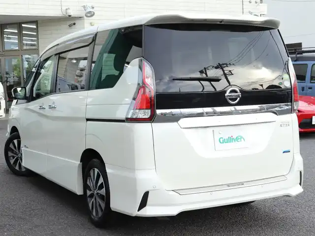 日産 セレナ ハイウェイスター Vセレクション 神奈川県 2017(平29)年 5.3万km ブリリアントホワイトパール ワンオーナー/純正メモリナビ/フルセグテレビ/バックカメラ/アラウンドビューモニター/アイドリングストップ/ウィンカーミラー/ドアバイザー/プッシュスタート/両側ハンズフリーパワースライドドア/ETC/ステアリングスイッチ/シートバックポケット(D/N席)/保証書/取説/スペアキー/記録簿(R2.4)