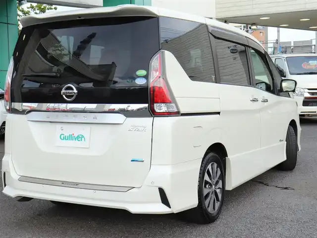 日産 セレナ ハイウェイスター Vセレクション 神奈川県 2017(平29)年 5.3万km ブリリアントホワイトパール ワンオーナー/純正メモリナビ/フルセグテレビ/バックカメラ/アラウンドビューモニター/アイドリングストップ/ウィンカーミラー/ドアバイザー/プッシュスタート/両側ハンズフリーパワースライドドア/ETC/ステアリングスイッチ/シートバックポケット(D/N席)/保証書/取説/スペアキー/記録簿(R2.4)