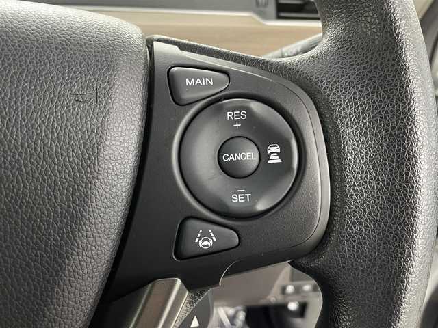 ホンダ フリード ハイブリット G ホンダセンシング 埼玉県 2020(令2)年 0.8万km プラチナホワイトパール 純正ナビ　Ｂカメラ　温シート　追従走行　ＥＴＣ　両側パワースライドドア　コーナーセンサー　衝突軽減システム　レーンキープアシスト　スペアキー　前後ドライブレコーダー　禁煙車　スマートキー