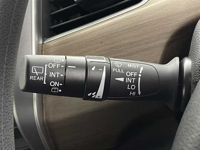 ホンダ フリード ハイブリット G ホンダセンシング 埼玉県 2020(令2)年 0.8万km プラチナホワイトパール 純正ナビ　Ｂカメラ　温シート　追従走行　ＥＴＣ　両側パワースライドドア　コーナーセンサー　衝突軽減システム　レーンキープアシスト　スペアキー　前後ドライブレコーダー　禁煙車　スマートキー