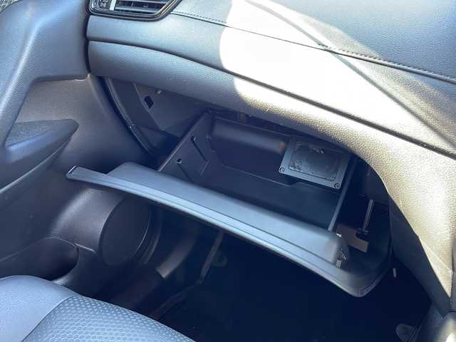 日産 エクストレイル ハイブリッド 20Xi 新潟県 2020(令2)年 5.8万km ダイヤモンドブラック 4WD/純正ナビ（BT/DTV/FM/AM/フルセグ）/全周囲カメラ/プロパイロット/デジタルインナーミラー/パワーシート（前席）/全席シートヒーター/パワーバックドア/オートライト/ビルトインETC/HIDライト/夏冬タイヤ/ステアリングスイッチ/ウィンカーミラー/フォグランプ/シガーソケット/ドアバイザー