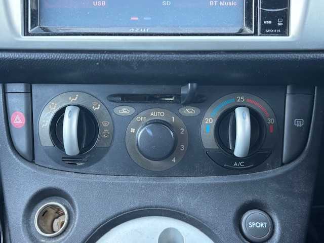 スバル Ｒ２ S 宮城県 2004(平16)年 14.3万km シャイニーシルバーメタリック 登録時走行距離142277km/Bluetooth/AM/FM/CD/USB/フォグランプ/ヘッドライトレベライザー/電動格納ミラー/パワーステアリング