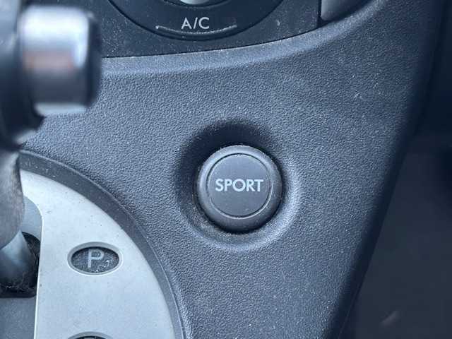 スバル Ｒ２ S 宮城県 2004(平16)年 14.3万km シャイニーシルバーメタリック 登録時走行距離142277km/Bluetooth/AM/FM/CD/USB/フォグランプ/ヘッドライトレベライザー/電動格納ミラー/パワーステアリング