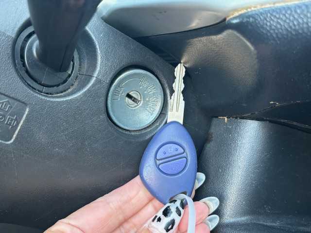 スバル Ｒ２ S 宮城県 2004(平16)年 14.3万km シャイニーシルバーメタリック 登録時走行距離142277km/Bluetooth/AM/FM/CD/USB/フォグランプ/ヘッドライトレベライザー/電動格納ミラー/パワーステアリング