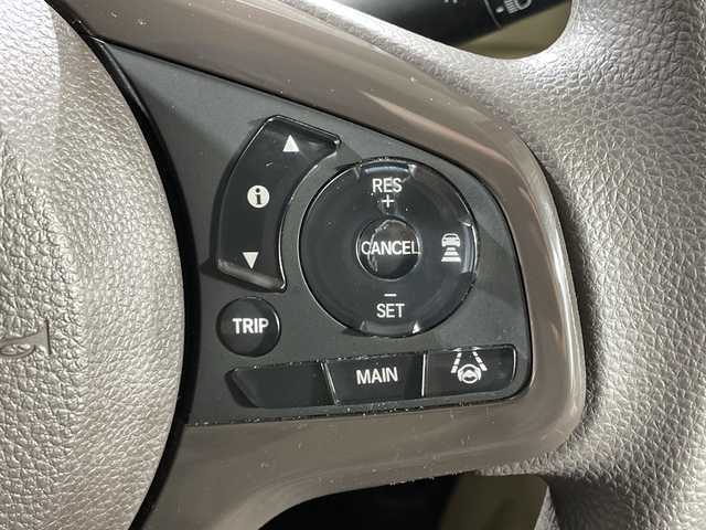 ホンダ Ｎ ＢＯＸ G L ホンダセンシング 神奈川県 2020(令2)年 1.5万km クリスタルブラックパール 純正７型メモリーナビゲーション【VXM-214VFi】/フルセグ　CD DVD　Bluetooth　iPod　SDMUSICRACK　AUX　USB　AM FM/バックカメラ/片側電動スライドドア【サンシェード】/ホンダセンシング/CMBS衝突軽減ブレーキ/LKAS車線維持支援システム/誤発進抑制機能/先行車発進お知らせ/レーダークルーズコントロール/路外逸脱警報/オートハイビーム/標識認識機能/歩行者事故低減ステアリング/リアセンサー/純正前方ドライブレコーダー【ナビ連動】/純正ビルトインETC/ECON/プッシュスタート/スマートキー/LEDヘッドランプ/オートライト/電格ウインカーミラー