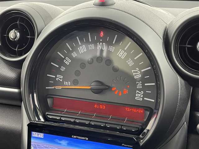 ＭＩＮＩ ミニ クロスオーバー クーパー S D 埼玉県 2016(平28)年 4.6万km ジャングルグリーン 社外メモリナビ/[AM/FM/CD/DVD/BT/フルセグ]/ETC/パドルシフト/前後ドラレコ/オートライト/HIDヘッドライト/フォグランプ/純正マット/スマートスペアキー×１/保証書/取扱説明書