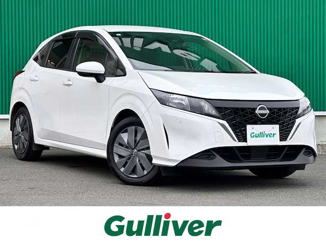 日産 ノート X FOUR 宮城県 2021(令3)年 6.4万km ピュアホワイトパール ＝＝＝メーカーオプション/NISSANCONNECTナビ/SOS/ETC2.0/プロパイロット/アラウンドビューモニター/インテリジェントルームミラー/BSW＋BSI＋RCTA/寒冷地仕様（クリアビューパック）/＝＝＝/メーカオプションナビ/(フルセグTV/BT/USB/HDMI/スマートフォン連携)/4WD/アラウンドビューカメラ/ドライブレコーダー前後/ビルトインETC/インテリジェントクルーズコントロール/エマージェンシーブレーキ/車線逸脱防止警報＆支援/後側方車両検知警報/後側方車両衝突防止/速度標識認識＆表示/ルート減速支援/駐車支援/シートヒーター(D＋N席)/ステアリングヒーター/デジタルインナーミラー/置くだけ充電/オートライト/オートハイビームアシスト/オートライト/オートホールド/ふらつき防止/ドライブセレクト/革巻きステアリング/ステアリングスイッチ/LEDヘッドライト/プッシュスタート＆スマートキー/ウインカー付き電動格納ミラー/ドアバイザー/純正フロアマット/スペアキー