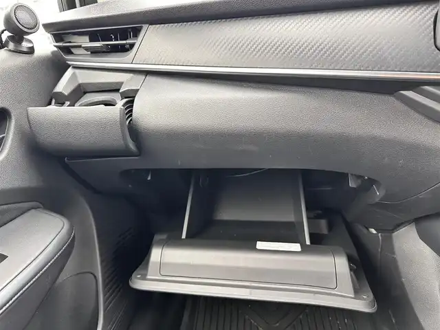 日産 ノート X FOUR 宮城県 2021(令3)年 6.4万km ピュアホワイトパール ＝＝＝メーカーオプション/NISSANCONNECTナビ/SOS/ETC2.0/プロパイロット/アラウンドビューモニター/インテリジェントルームミラー/BSW＋BSI＋RCTA/寒冷地仕様（クリアビューパック）/＝＝＝/メーカオプションナビ/(フルセグTV/BT/USB/HDMI/スマートフォン連携)/4WD/アラウンドビューカメラ/ドライブレコーダー前後/ビルトインETC/インテリジェントクルーズコントロール/エマージェンシーブレーキ/車線逸脱防止警報＆支援/後側方車両検知警報/後側方車両衝突防止/速度標識認識＆表示/ルート減速支援/駐車支援/シートヒーター(D＋N席)/ステアリングヒーター/デジタルインナーミラー/置くだけ充電/オートライト/オートハイビームアシスト/オートライト/オートホールド/ふらつき防止/ドライブセレクト/革巻きステアリング/ステアリングスイッチ/LEDヘッドライト/プッシュスタート＆スマートキー/ウインカー付き電動格納ミラー/ドアバイザー/純正フロアマット/スペアキー