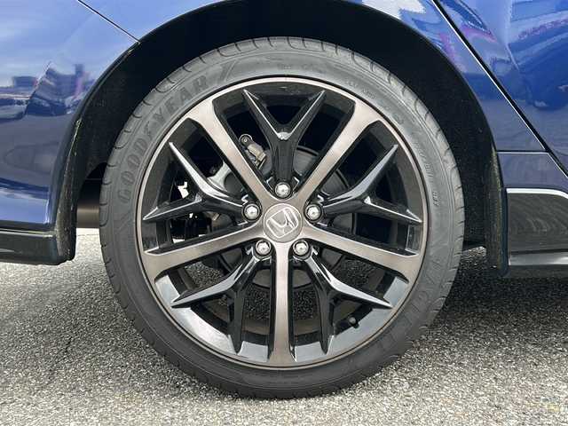 ホンダ シビック ハッチバック 富山県 2020(令2)年 1.3万km オブシダンブルーパール ワンオーナー/純正メモリーナビ(VXM-214VFi)/フルセグテレビ/Bluetooth/バックカメラ/ドライブレコーダー（前後）/ビルトインETC2.0/アイドリングストップ/電動格納ウィンカーミラー/ACC/プッシュスタート/オートライト/パワーシート（D/N）/レーンキープアシスト/横滑り防止/衝突軽減/シートヒーター（D/N）/無限エアロ/保証書・取説・ナビ取説/スマートキー（スマートキー）