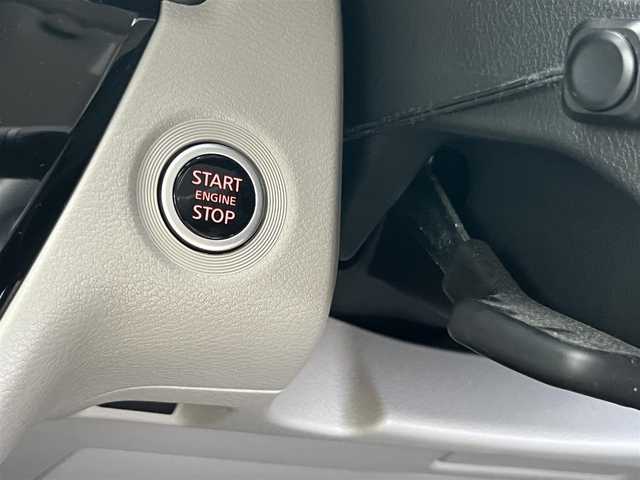 日産 ルークス X 京都府 2021(令3)年 1.3万km フローズンバニラパール  ワンオーナー/ スマートキー２個/ プッシュスタート/ エマージェンシーブレーキ/ 車線逸脱警報/ 片側パワースライドドア/  アラウンドビューモニター/ 社外7インチSDナビ/・　フルセグ/CD/DVD/BTオーディオ/・　SD録音/ ETC/ 前後ドライブレコーダー/ 前後ソナー/ ステアリモコン/ フロアマット/ ドアバイザー/ アイドルストップ/ 新車時保証書/ 車両取説