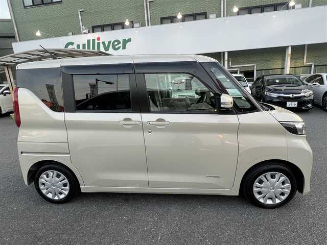 日産 ルークス X 京都府 2021(令3)年 1.3万km フローズンバニラパール  ワンオーナー/ スマートキー２個/ プッシュスタート/ エマージェンシーブレーキ/ 車線逸脱警報/ 片側パワースライドドア/  アラウンドビューモニター/ 社外7インチSDナビ/・　フルセグ/CD/DVD/BTオーディオ/・　SD録音/ ETC/ 前後ドライブレコーダー/ 前後ソナー/ ステアリモコン/ フロアマット/ ドアバイザー/ アイドルストップ/ 新車時保証書/ 車両取説