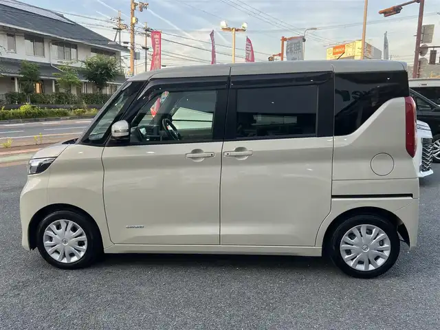 日産 ルークス X 京都府 2021(令3)年 1.3万km フローズンバニラパール  ワンオーナー/ スマートキー２個/ プッシュスタート/ エマージェンシーブレーキ/ 車線逸脱警報/ 片側パワースライドドア/  アラウンドビューモニター/ 社外7インチSDナビ/・　フルセグ/CD/DVD/BTオーディオ/・　SD録音/ ETC/ 前後ドライブレコーダー/ 前後ソナー/ ステアリモコン/ フロアマット/ ドアバイザー/ アイドルストップ/ 新車時保証書/ 車両取説
