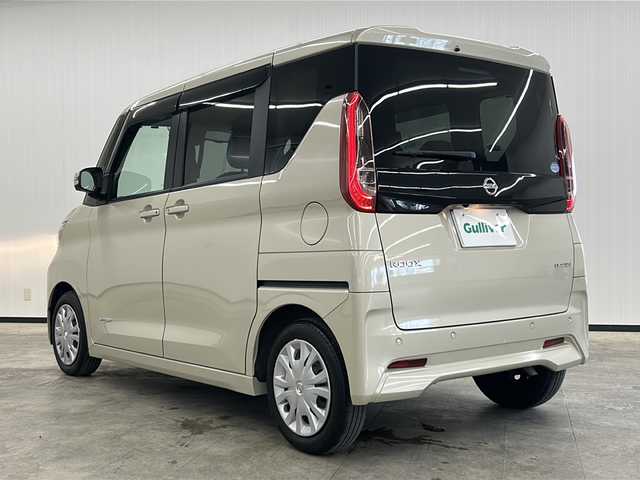 日産 ルークス X 長崎県 2021(令3)年 1.3万km フローズンバニラパール ワンオーナー/スマートキー２個/プッシュスタート/エマージェンシーブレーキ/車線逸脱警報/片側パワースライドドア/ アラウンドビューモニター/社外7インチSDナビ/・フルセグ/CD/DVD/BTオーディオ/・SD録音/ETC/前後ドライブレコーダー/前後ソナー/ステアリモコン/フロアマット/ドアバイザー/アイドルストップ/新車時保証書/車両取説