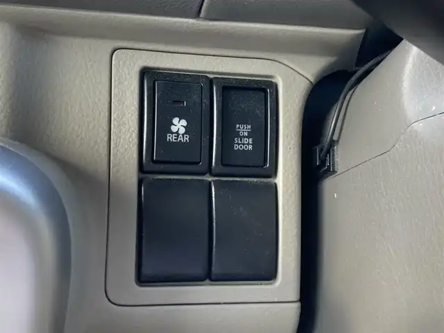 スズキ エブリィ ワゴン PZターボ 鳥取県 2021(令3)年 1.6万km クールカーキPM ターボ車/純正ナビ/フルセグ/DVD/CD/BT/バックカメラ/デュアルカメラブレーキ/レーンキープアシスト/後方クリアランスソナー/片側パワースライドドア/ETC/ステアリングスイッチ/キセノンヘットライト/オートハイビーム/純正14インチアルミホイール/プッシュエンジンスタート