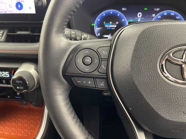 トヨタ ＲＡＶ４ アドベンチャー 岐阜県 2022(令4)年 4.2万km アティチュードブラックマイカ 純正10.5インチディスプレイオーディオナビ/(Bluetooth/フルセグTV/USB/AppleCarPlay)/バックカメラ/ブラインドスポットモニター/デジタルインナーミラー/プリクラッシュセーフティー/レーンキープアシスト/レーダークルーズコントロール/コーナーセンサー/レザーシート/シートヒーター/エアシート/パワーシート/シートメモリー/ハンドルヒーター/ドライブレコーダー/ビルトインETC/革巻きステアリング/純正フロアマット/純正アルミホイール/純正ドアバイザー