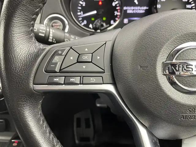 日産 エクストレイル 20Xi 群馬県 2018(平30)年 7.1万km ダイヤモンドブラック 衝突軽減　社外７インチナビ　アラウンドビューモニター　レーダークルーズコントロール　パワーバックドア　ＬＥＤライト　純正１８インチアルミホイール　ステアリングリモコン　スマートキー　ＥＴＣ　禁煙車