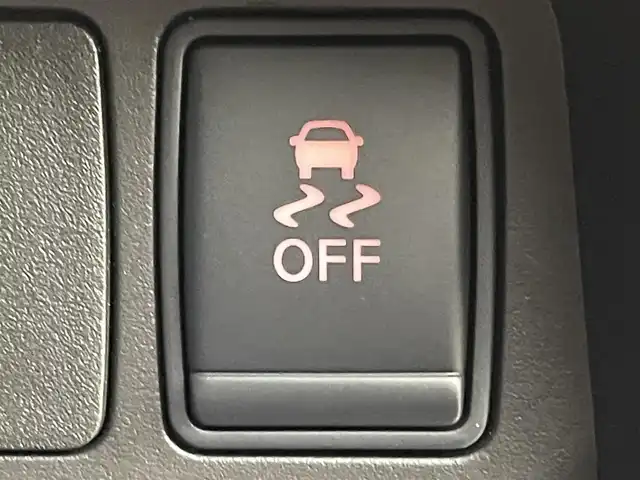 日産 エクストレイル 20Xi 群馬県 2018(平30)年 7.1万km ダイヤモンドブラック 衝突軽減　社外７インチナビ　アラウンドビューモニター　レーダークルーズコントロール　パワーバックドア　ＬＥＤライト　純正１８インチアルミホイール　ステアリングリモコン　スマートキー　ＥＴＣ　禁煙車