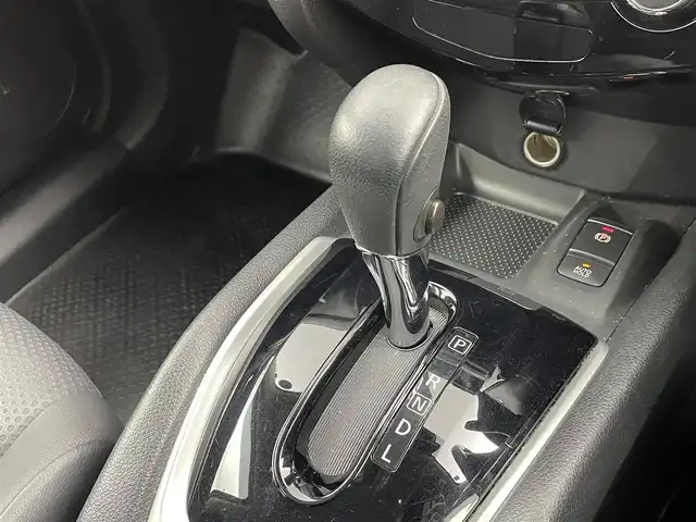 日産 エクストレイル 20Xi 群馬県 2018(平30)年 7.1万km ダイヤモンドブラック 衝突軽減　社外７インチナビ　アラウンドビューモニター　レーダークルーズコントロール　パワーバックドア　ＬＥＤライト　純正１８インチアルミホイール　ステアリングリモコン　スマートキー　ＥＴＣ　禁煙車