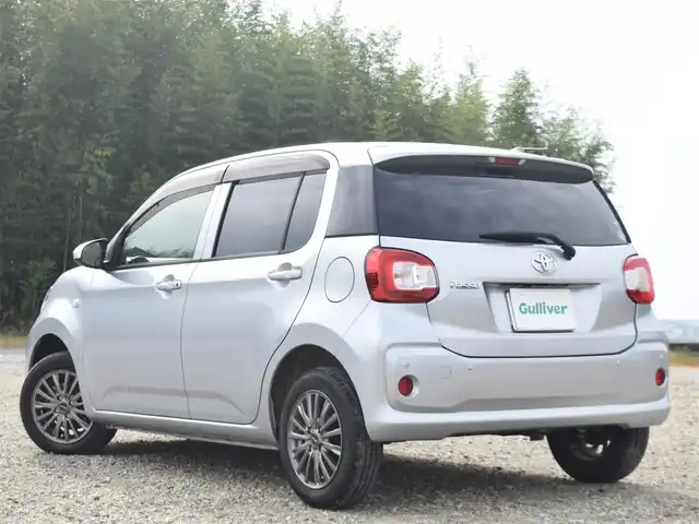 トヨタ パッソ X Lパッケージ S 兵庫県 2020(令2)年 2.6万km ブライトシルバーM 純正ナビ/地デジTV/バックカメラ/社外14インチアルミホイール/純正ドライブレコーダー/ステアリングリモコン/スマートアシスト３/コーナーセンサー/スマートキー/プッシュスタート/アイドリングストップ/ハイビームアシスト/オートライト/フロアマット/ドアバイザー