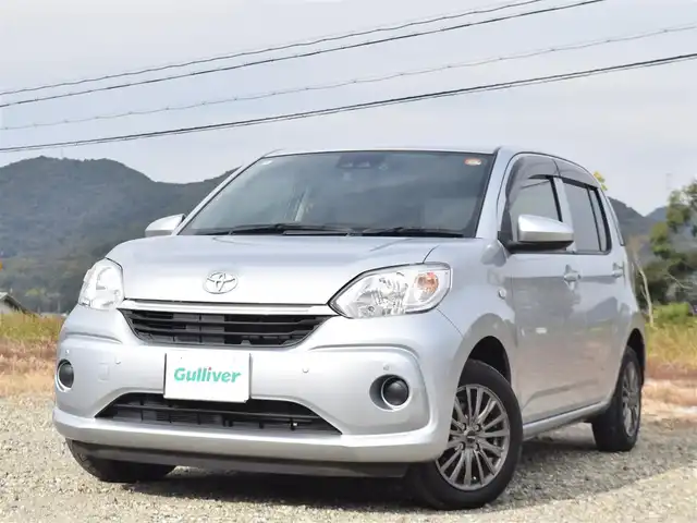 トヨタ パッソ X Lパッケージ S 兵庫県 2020(令2)年 2.6万km ブライトシルバーM 純正ナビ/地デジTV/バックカメラ/社外14インチアルミホイール/純正ドライブレコーダー/ステアリングリモコン/スマートアシスト３/コーナーセンサー/スマートキー/プッシュスタート/アイドリングストップ/ハイビームアシスト/オートライト/フロアマット/ドアバイザー